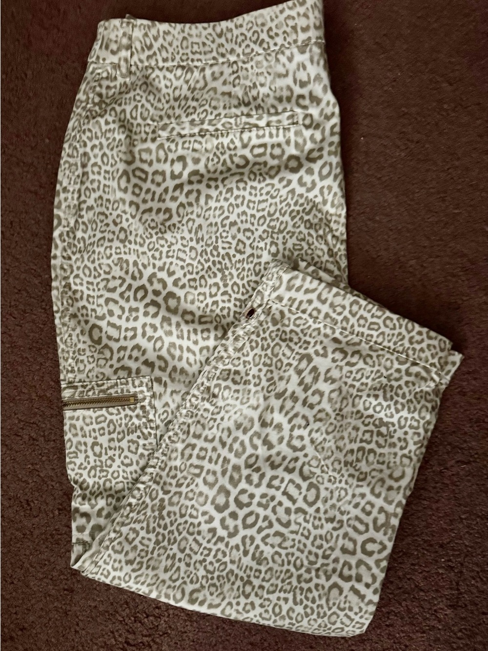 Chico's Cream and Taupe Leopard Print crop cargo pant. Size 2